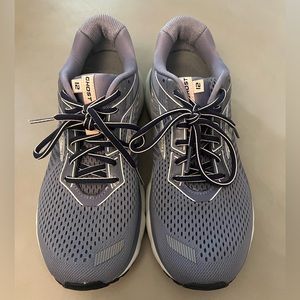 Brooks Ghost 12 Running Shoes